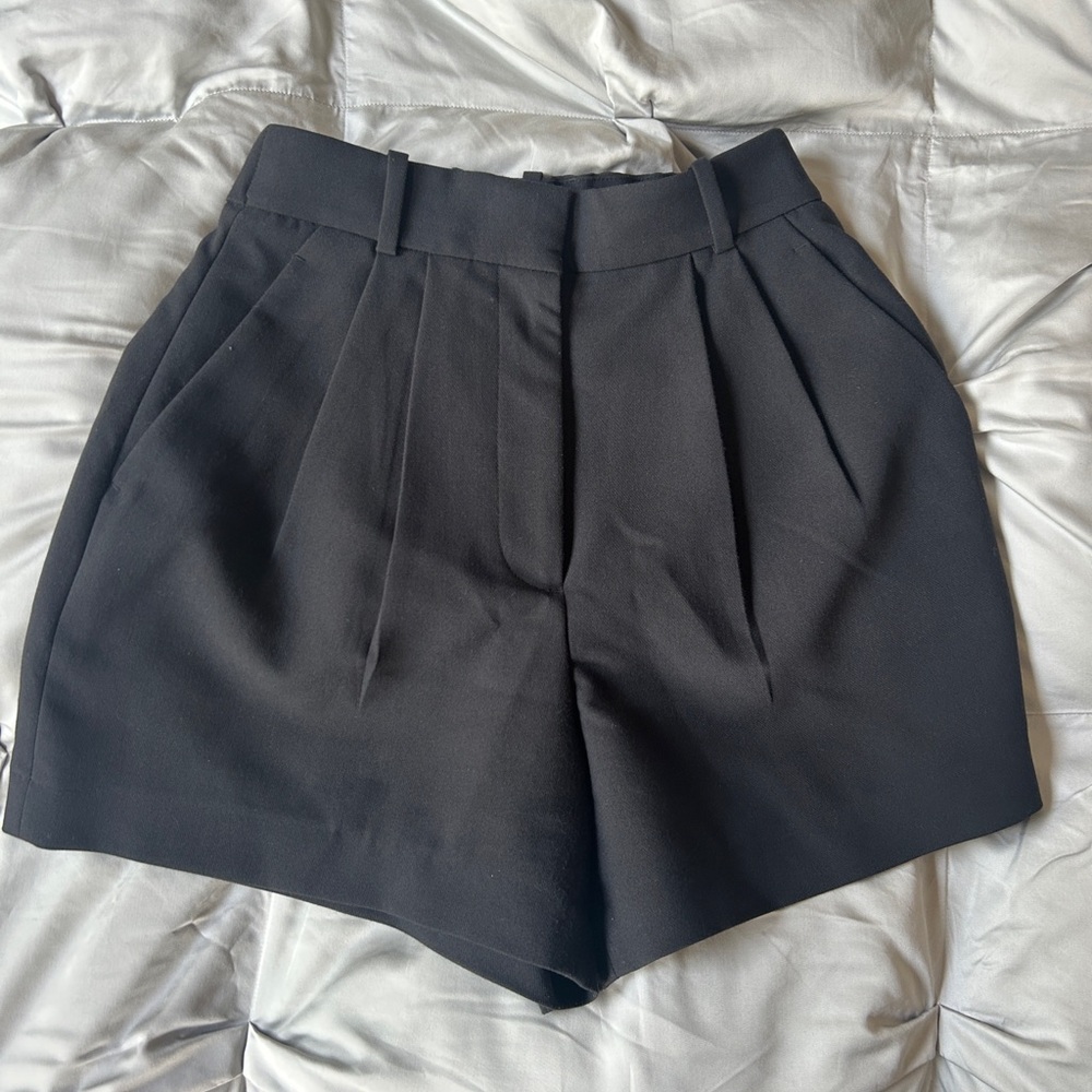 Abercrombie Curve Love Sloane Tailored Shorts